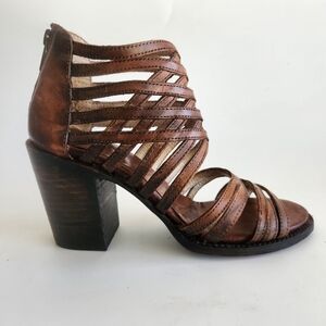 Freebird By Steven FB-WING Strappy Sandals Brown Block Heel Leather Size 8